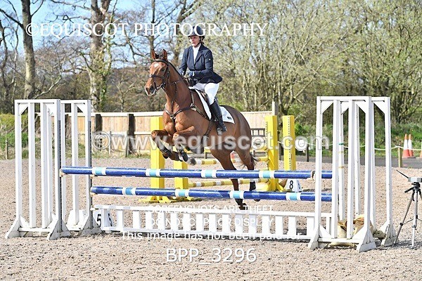 BPP_3296 - CLASS 4 Senior Discovery/ 1m Open