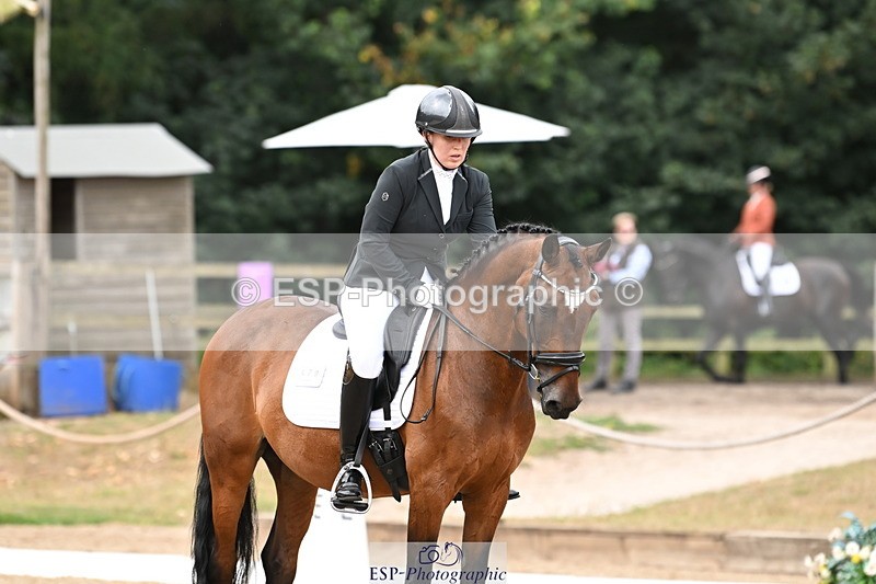 250808A-103112-00140 - 079-Danielle.Thackray-Trevoulter.Mega.Mix.Two