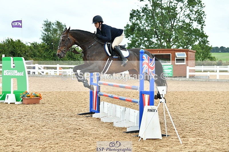 230730A-143138-10347 - Cls 35 1.05m Amateur Quali