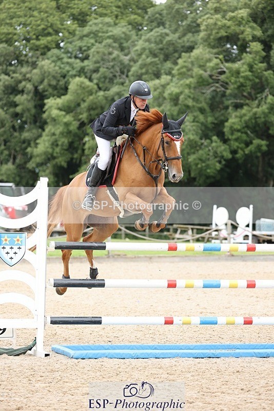 240711-150619-28824 - Cls 124 Foxhunter