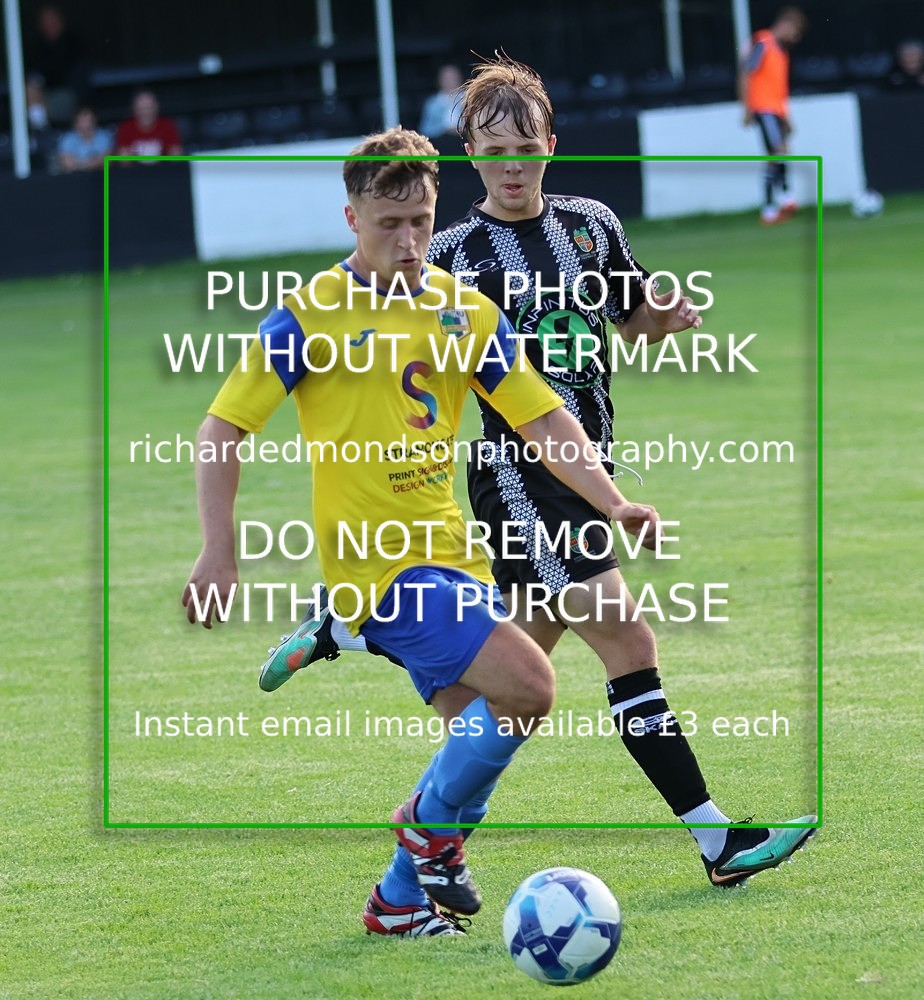 533A5528 - Kendal Town vs Kendal United