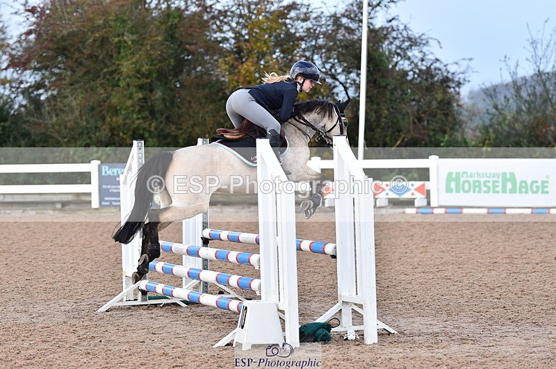 231028A-103114-00445 - Cls 1 Pony 70cm