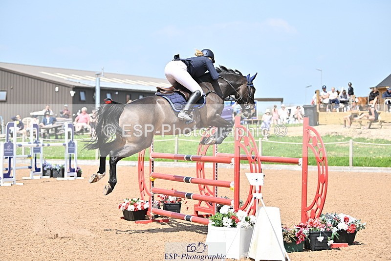 240511A-131123-13229 - Cls 35 Big Star 1st Jump Off