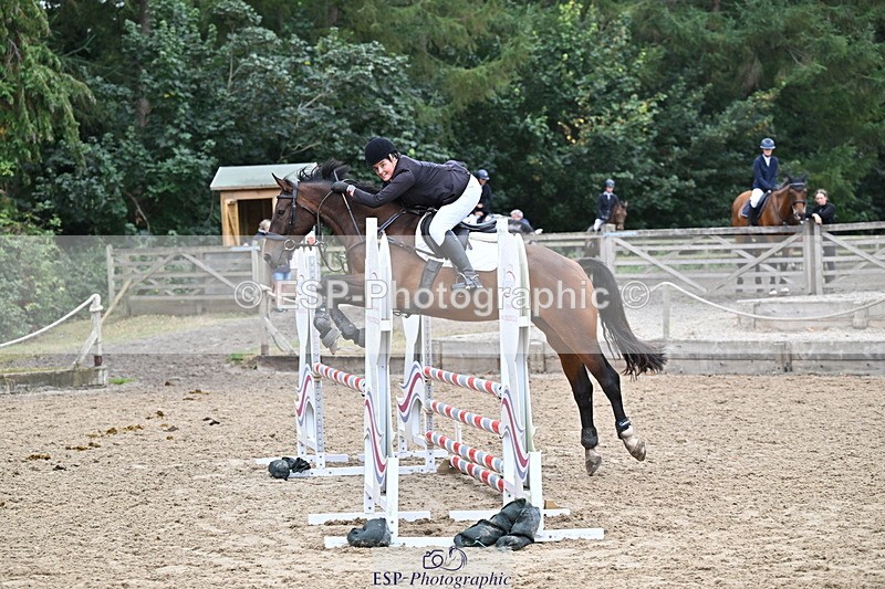 250830A-130446-06143 - Cls 22 95cm Amateur Quali