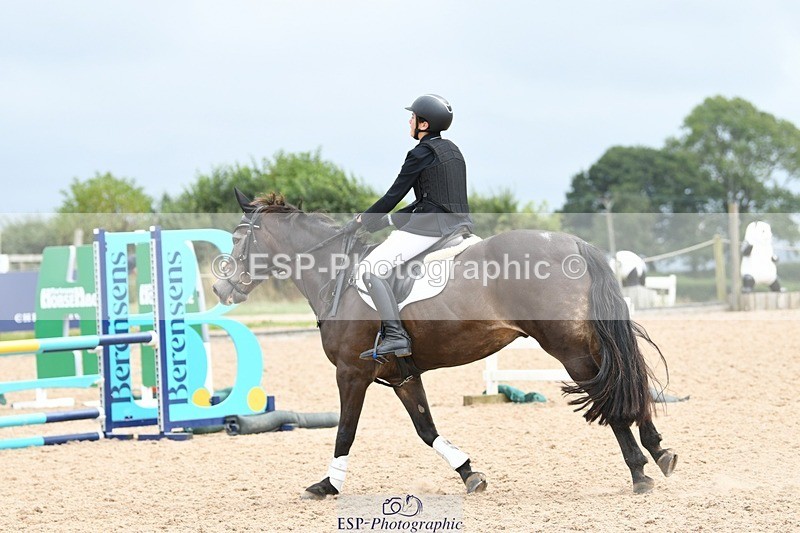 250807-135556-01433 - 90cm Round 2