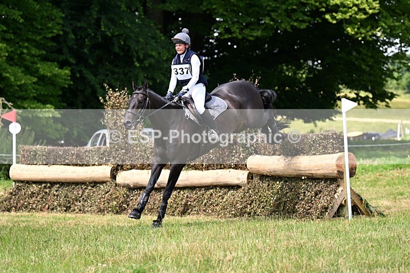 240630X-141330-7921 - 337-Tabitha_Stephenson-GRANDPAS_GIFT