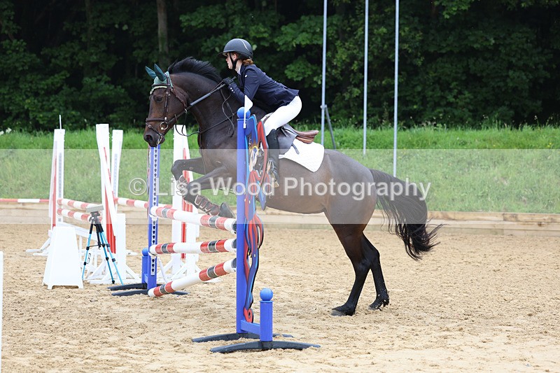 3E7A5387 - Class 4: Senior British Novice/90cm open