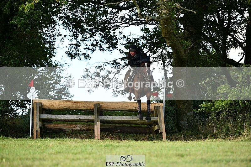 250831-182145-00904 - S-905-Tommy.Marsden