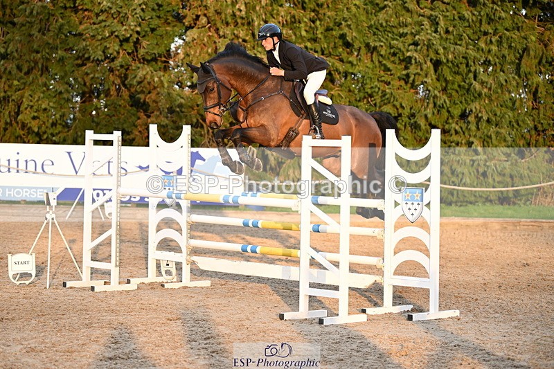 250322A-174256-03836 - Cls 14 Snr Fox & 1.20m Open