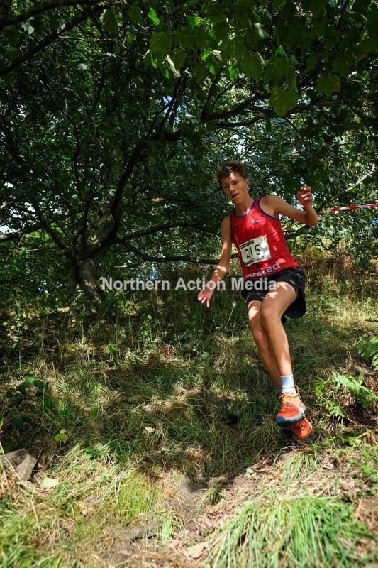 DSCF4966 - Reeth fell race age grades