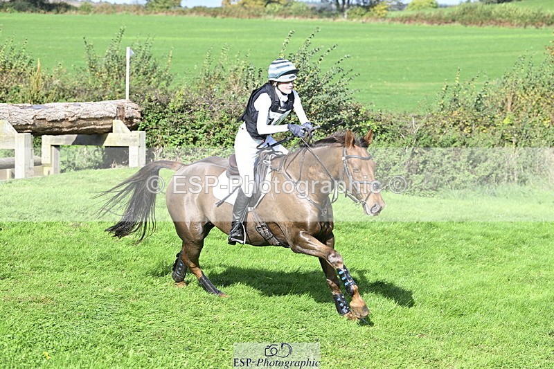 251024A-121731-08947 - B-124-Sophie.Lamb