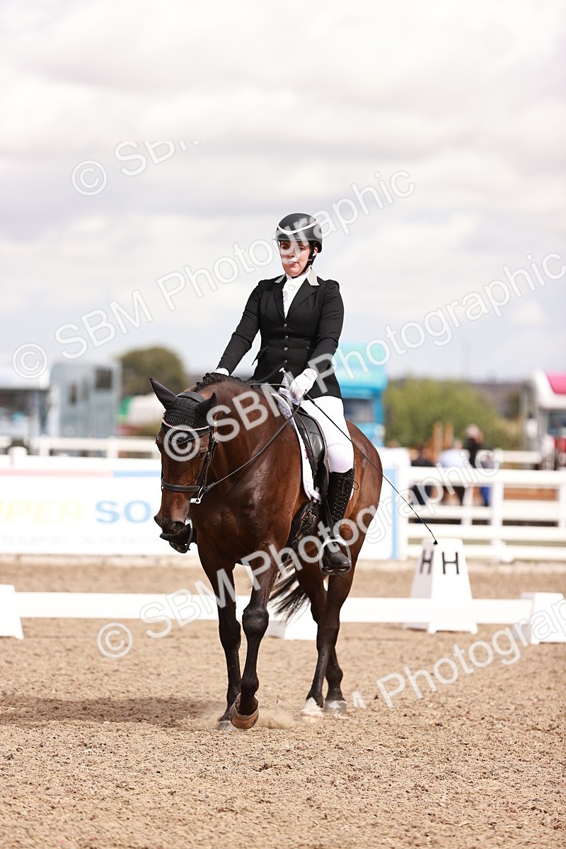 SBM_06285 - Class 37 - Novice 5