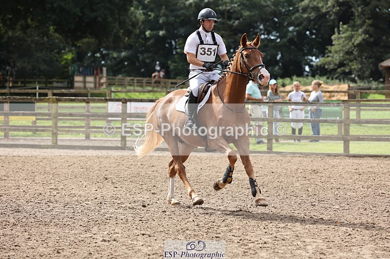 240804-102704-11063 - 351-Rupert_Batting-COOMBELAND_CEVIN