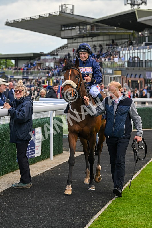 290524-Race 2-Powdering-5726 - Race 2