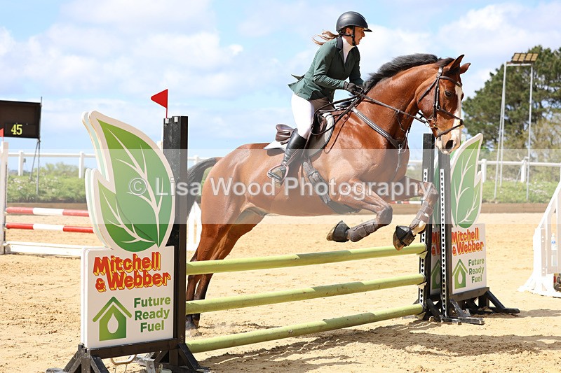 3E7A7676 - Class 9: 80cm Senior