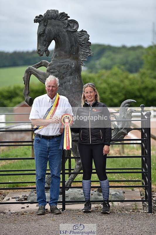 240623A-133240-18153 - Presentation Photos