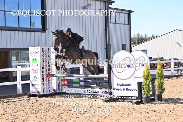 BPP_2059 - CLASS 3 - FRI - Senior British Novice/90cms Open