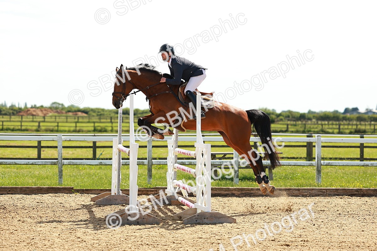 SBM_002624 - Class 4 - Senior Newcomers - 1.10m