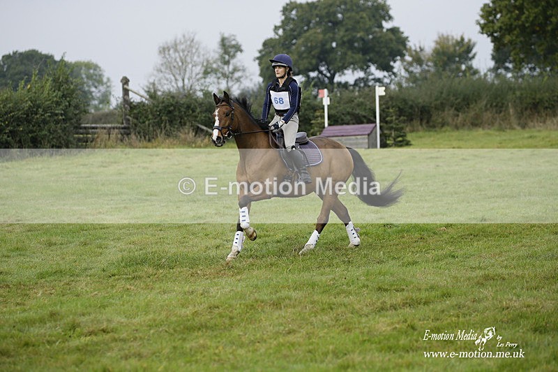  WWHT 171021 0986 - Open Novice (0.80m)  17/10/21