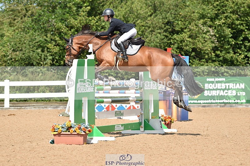 230720A-112538-02400 - Cls 29, 6 Yr Olds 1.20m