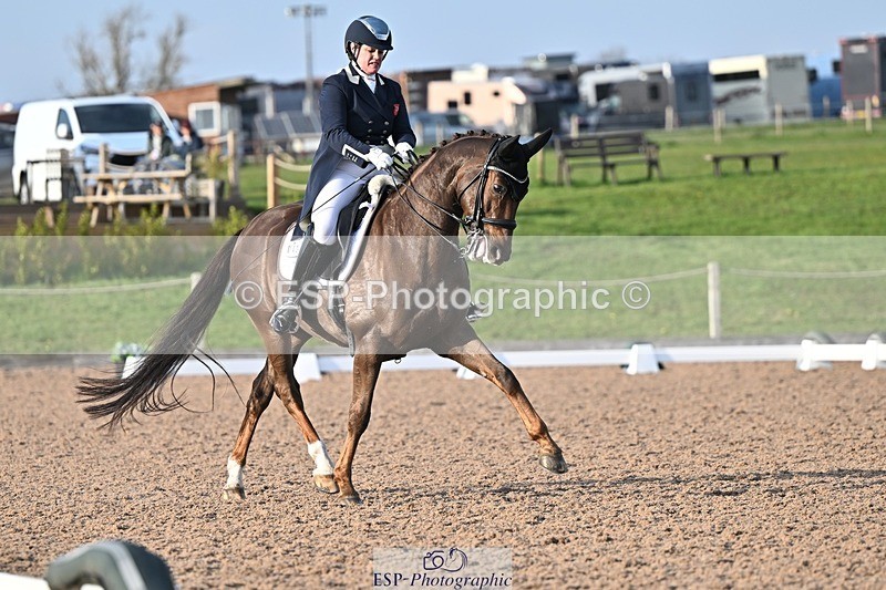 250404-181944-08611 - 143-Alice.Oppenheimer-Headmore.Doinysus