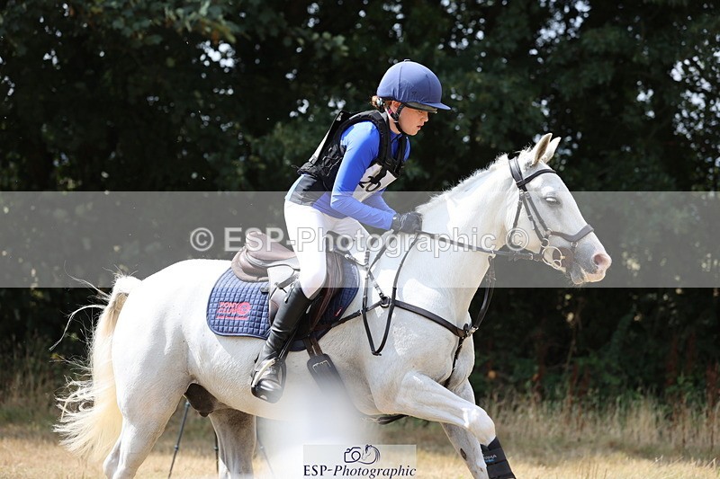 250824A-130732-36924 - 2013-Freya.Irish-Feeney