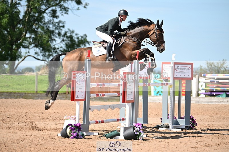 240718A-105534-04678 - Cls 1, 3 Star Small Tour 1.35m