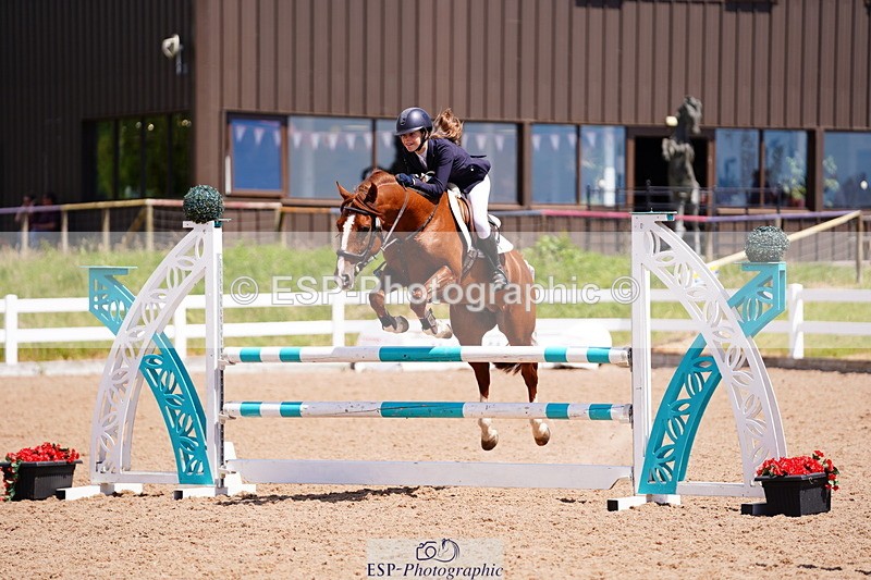 240629A-122526-05320 - Cls 18 Newcomers and 1m Open