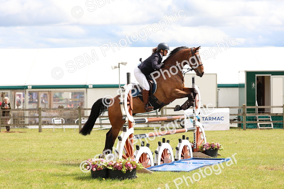 SBM_13686 - Class 206 - Senior Newcomers - 1.10m Open