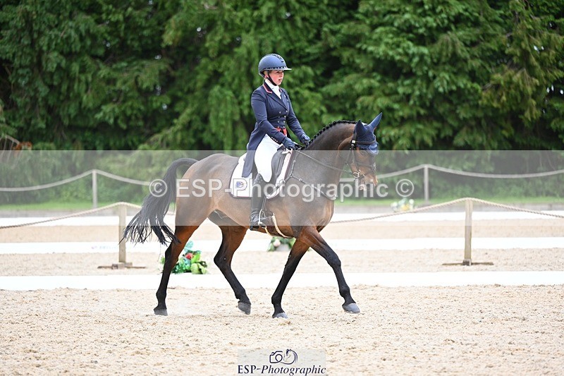 240524-181118-11595 - 164-MOONLIT_SWAYZE-Daisy_Bathe