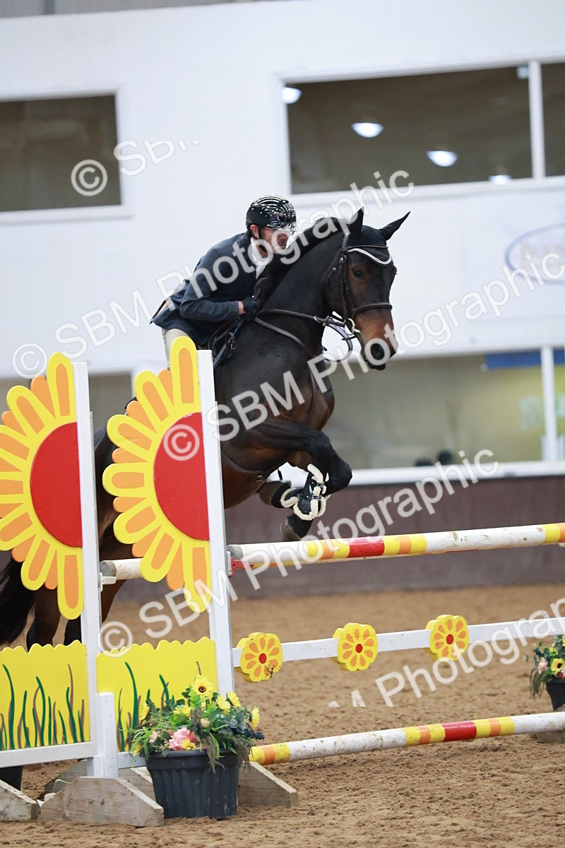 SBM_004171 - Class 11 - Senior Newcomers - 1.10m