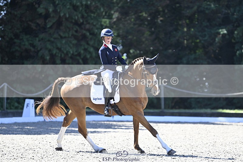 250522A-095956-02591 - B-307-Rosalind.Canter-SILVESTERS.FINESSE