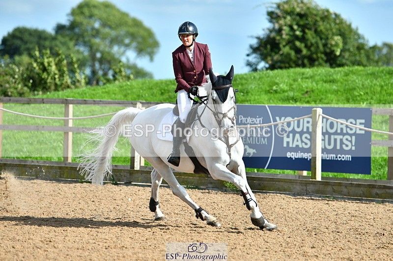 230729A-170421-07664 - Cls 18 National 1.30m