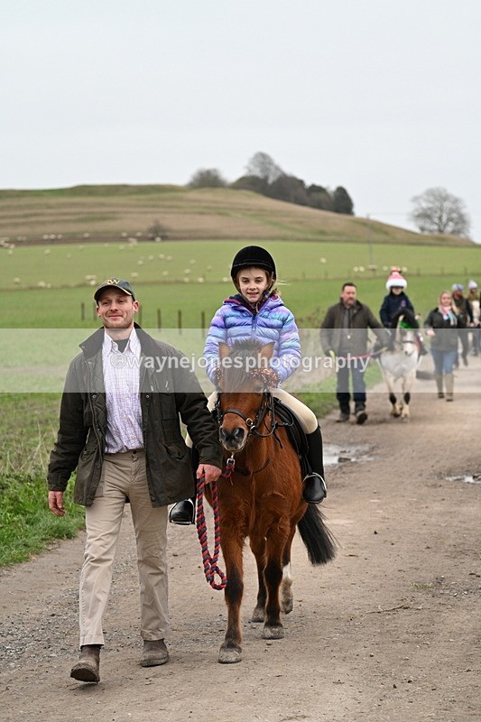 WJ7_1327 - Walk Home