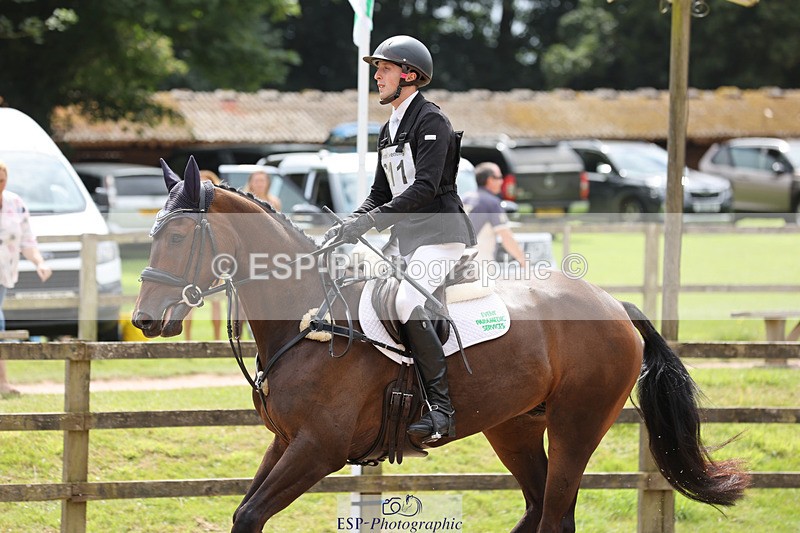 240804-140744-15657 - 611-Max_Forster-FLO_CORMINT