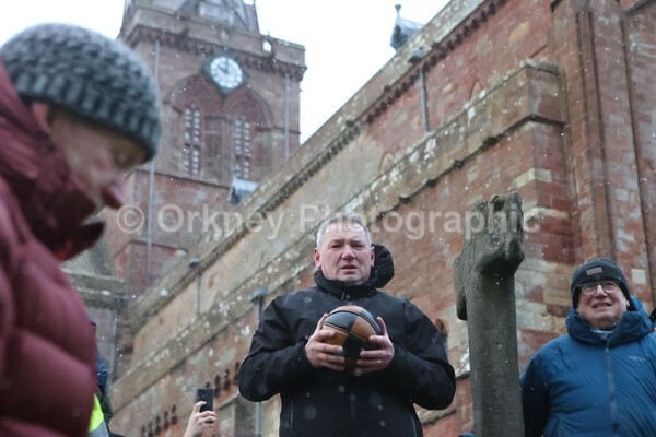 AA076439 - New Years Boys Ba'