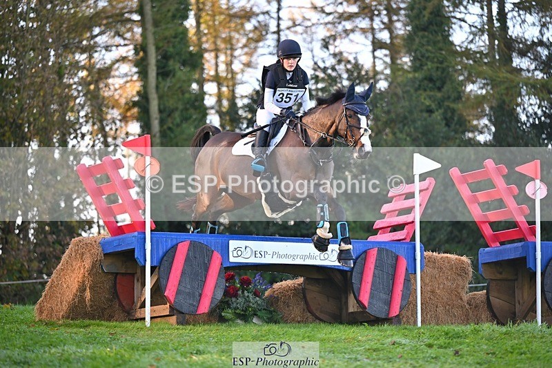 241026-093637-11011 - 351-Grace.Gillard-INDI