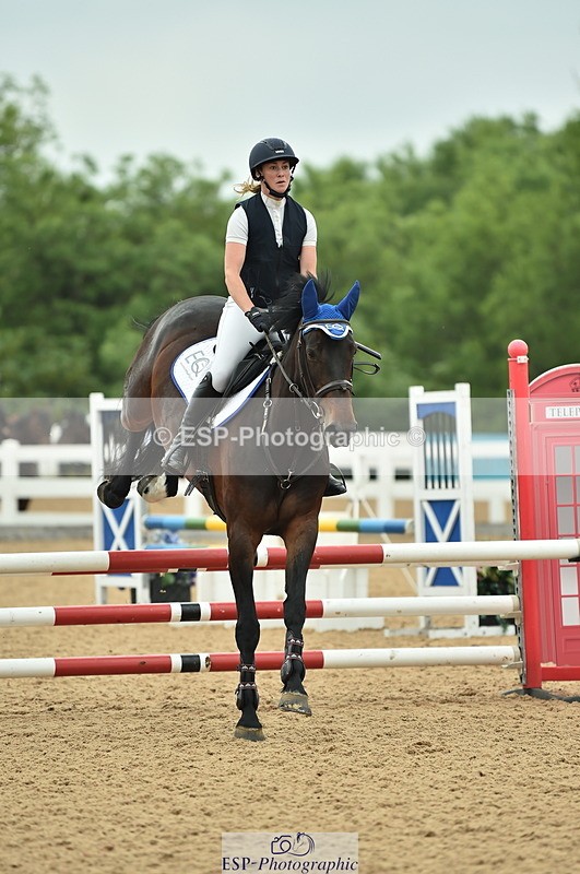 230611A-103654-04705 - Cls 32 85cm Amateur Qualifier