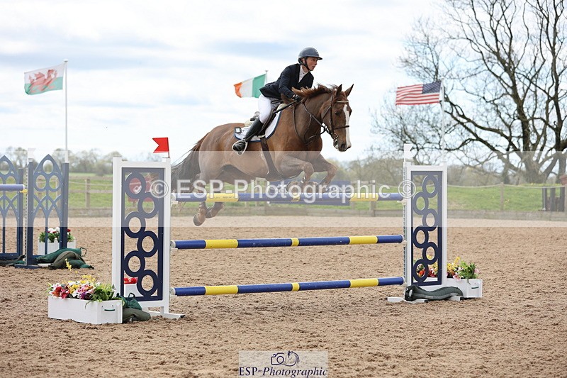 240419A-124559-07427 - Cls 6, 2 Star Medium Tour 1.35m