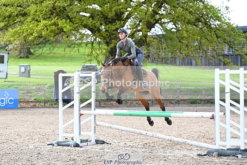 240411-163443-00797 - Group 4 SJ