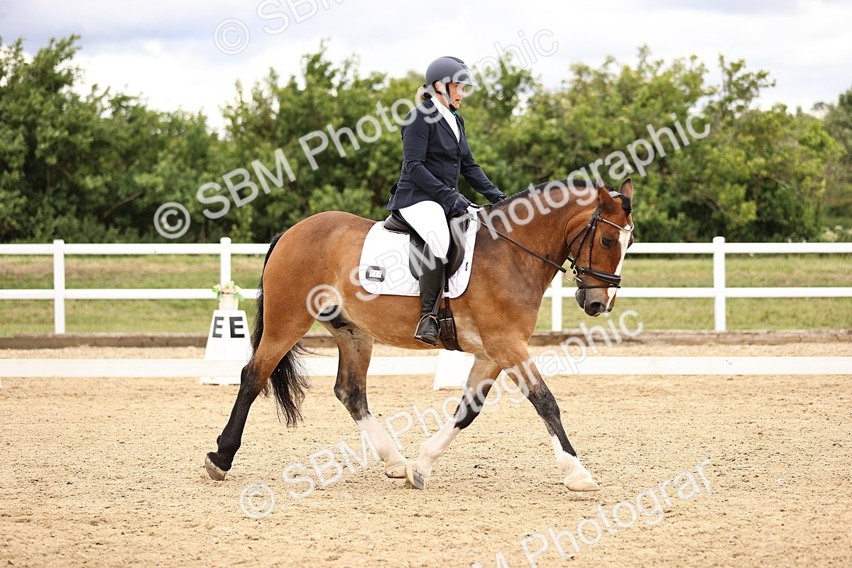 SBM_002816 - Class 2 - Novice 4 - 12.00-13.10