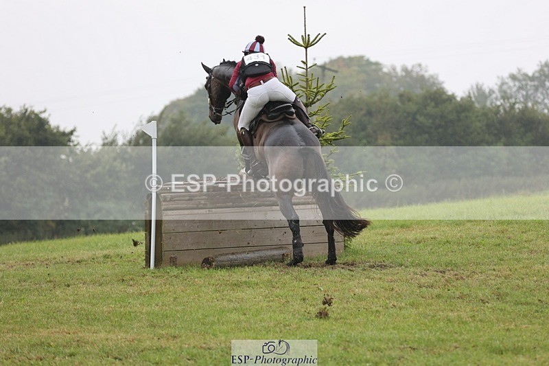 240901A-141019-09499 - 431-Lizette.Jackman-MURPHYS.GAUNTLET