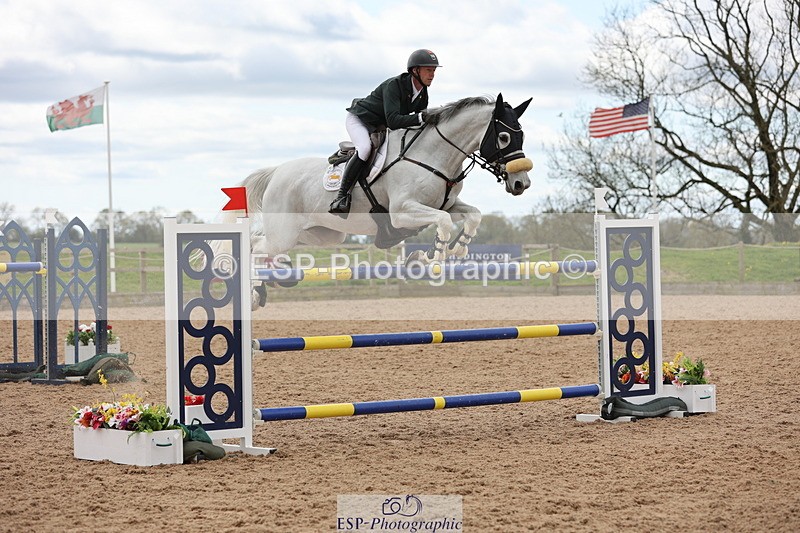 240419A-125312-07506 - Cls 6, 2 Star Medium Tour 1.35m