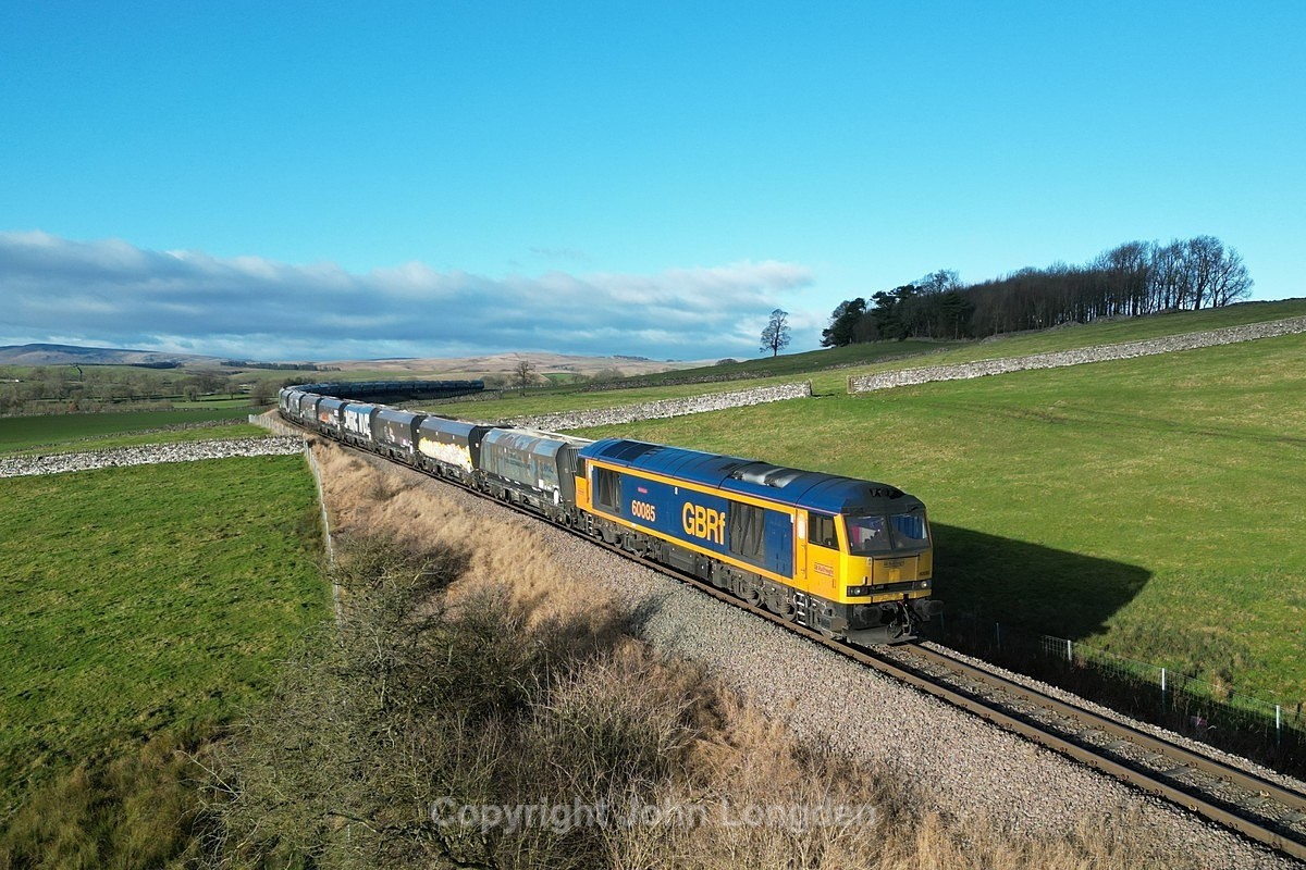 JL - 19.12.24 60085 6D37 Rylstone Quarry - Hunslet, Rylstone South - Latest shots