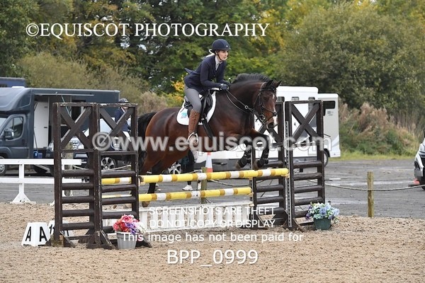 BPP_0999 - CLASS 10 SUN Senior BritiNovice/ 90cm Open