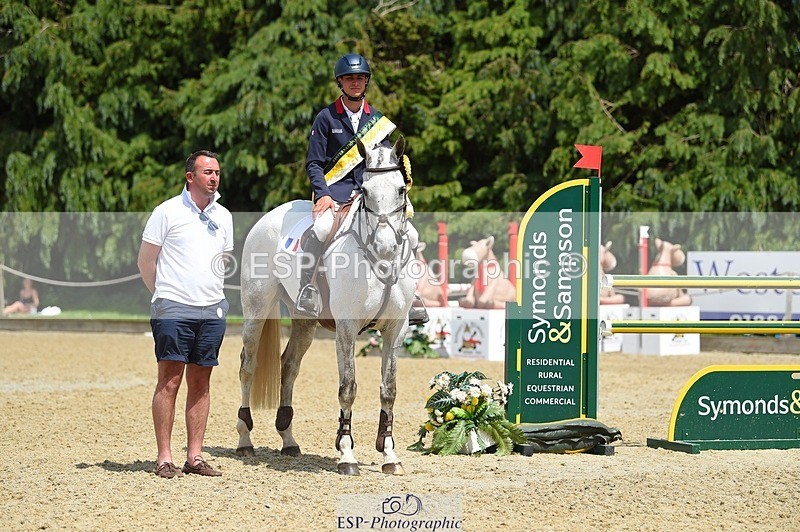 230528-134358-16107 - 3* Presentations