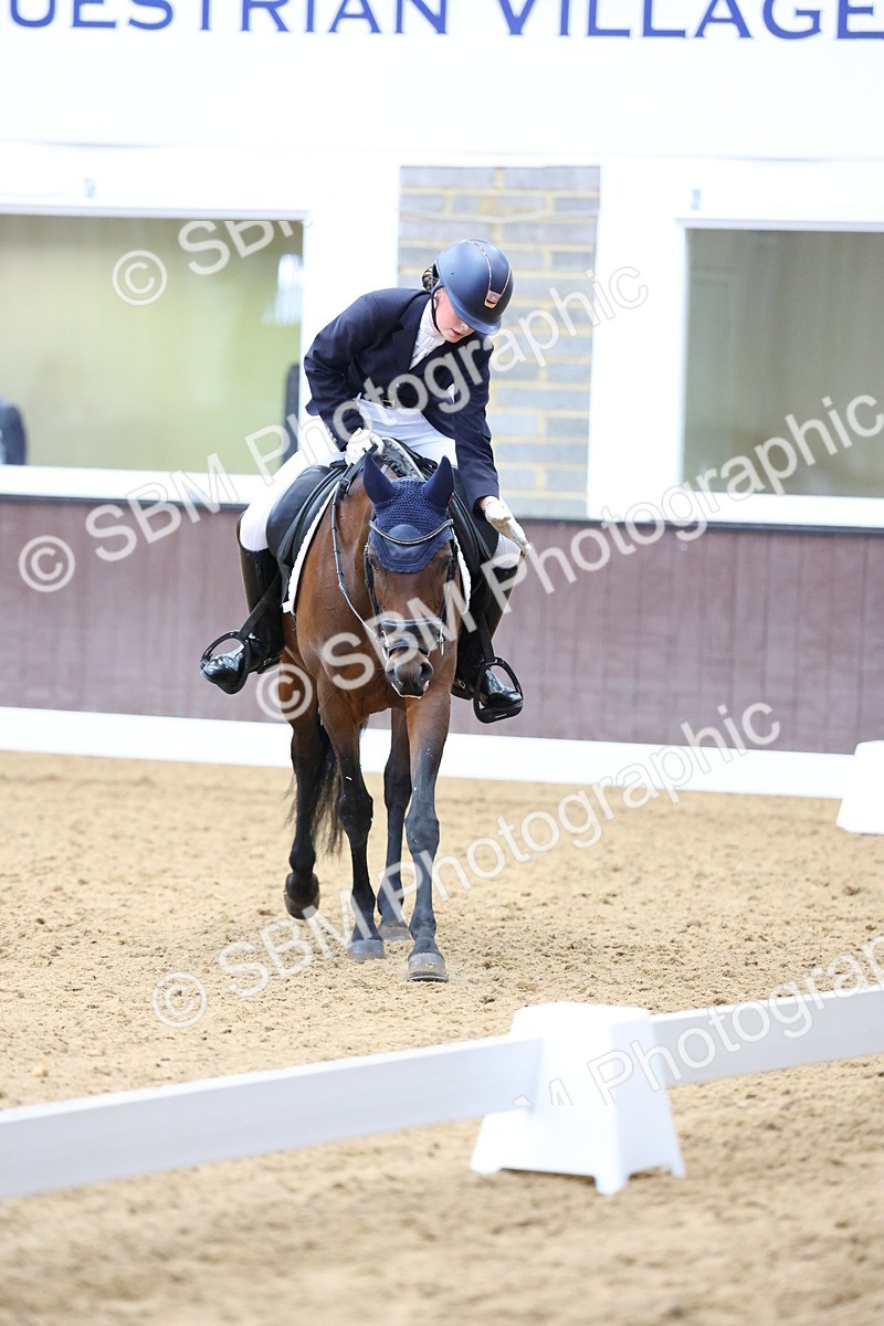 SBM_016587 - Class 16 - Novice FSM - 11.50-12.38