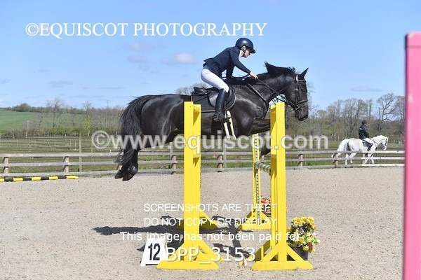 BPP_3153 - CLASS 14  Senior Newcomers/ 1.10m Open