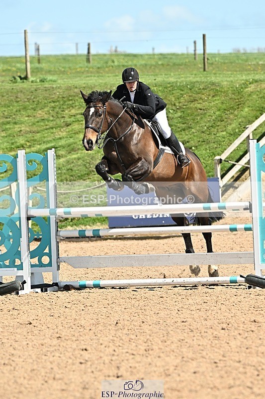 250416-134532-01232 - Cls 4 Newcomers and 1.10m