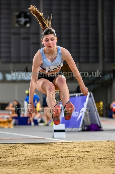 SeniorInd25-916746 - Field Female